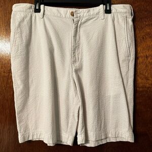 Men’s Izod Shorts - 36